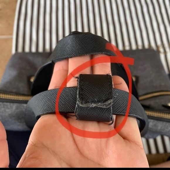 Henri Bendel Lrg JetSetter Bag Blk/Gray - Picture 6 of 11